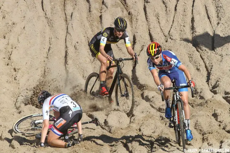 Sanne Cant and Ellen van Loy avoid Brammeier, but the others behind weren't so lucky. 2016 Superprestige Zonhoven women's race. © Bart Hazen / Cyclocross Magazine