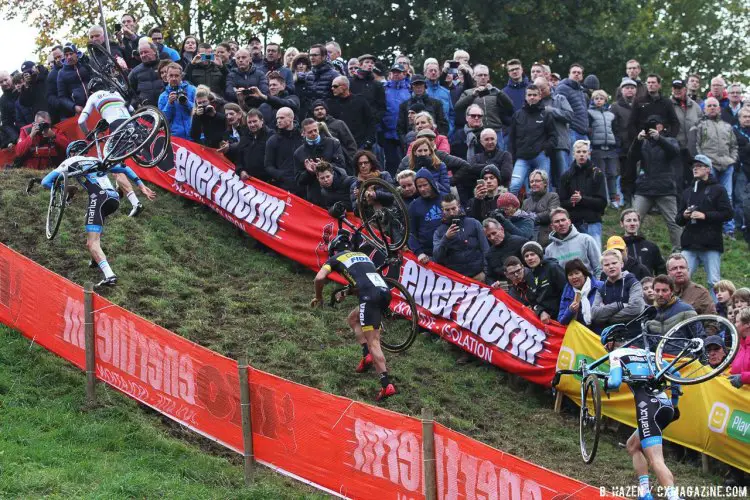 There were several tough, steep run-ups on the day. 2016 Valkenburg Cyclocross World Cup Elite Men. © B. Hazen / Cyclocross Magazine