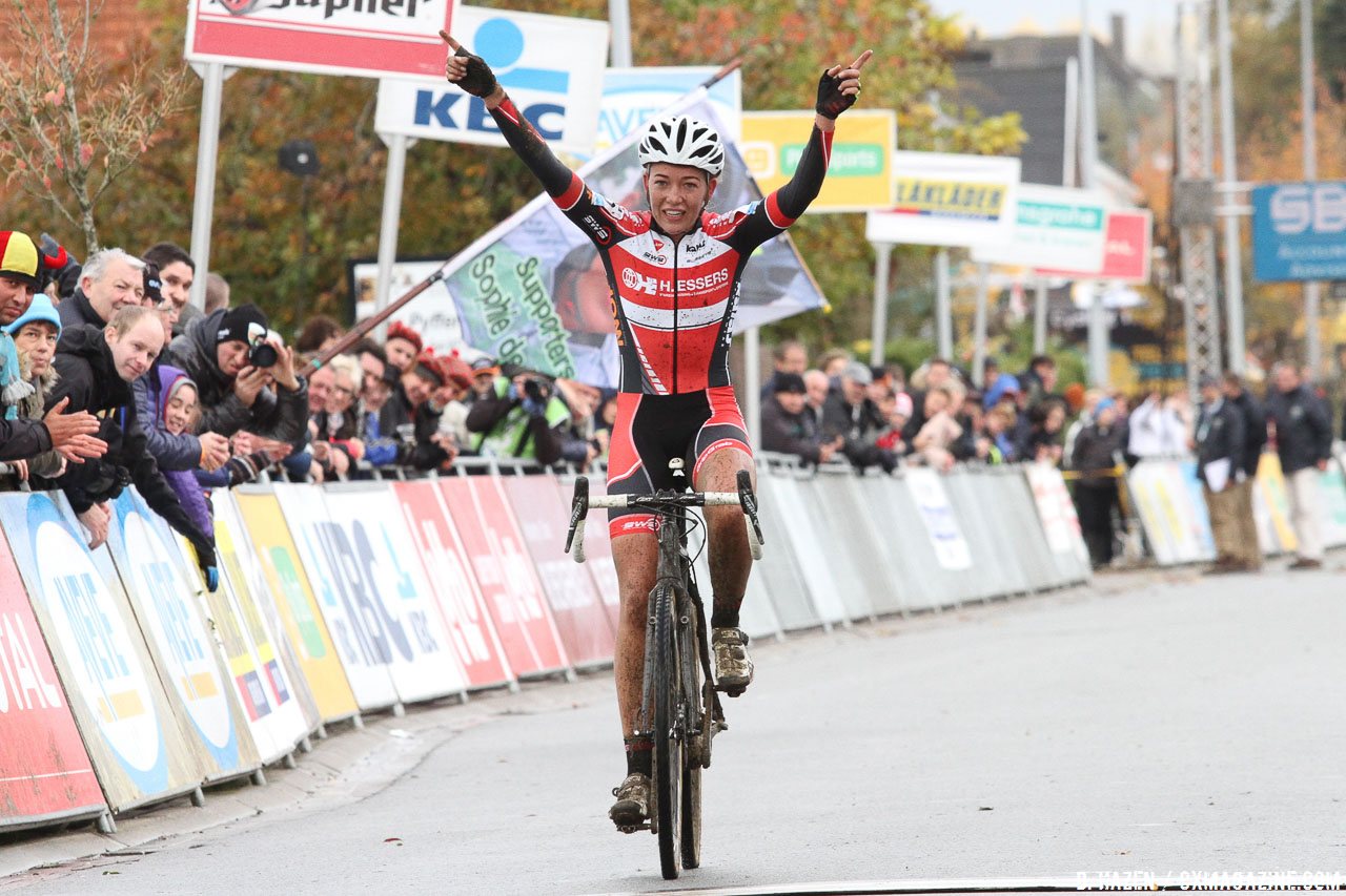 Sophie de Boer adds another victory to a strong season. 2016 Superprestige Ruddervoorde cyclocross race, Elite Women. © B. Hazen / Cyclocross Magazine