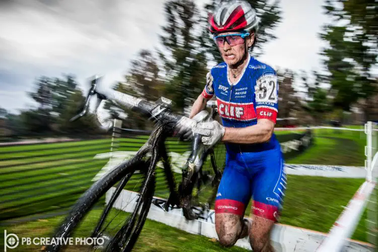 Katerina Nash over the barriers and in the lead at CXLA. © Philip Beckman