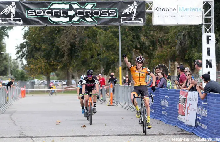 Grant Ellwood sprints to the 2016 CXLA Cyclocross Day 1 victory. © C. Fegan Kim. Cyclocross Magazine