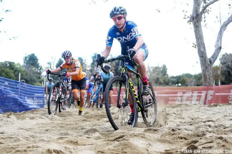 Melinda McCutcheon attacking the sand at 2016 CXLA Cyclocross Day 1 and would finish fifth. © C. Fegan-Kim. Cyclocross Magazine