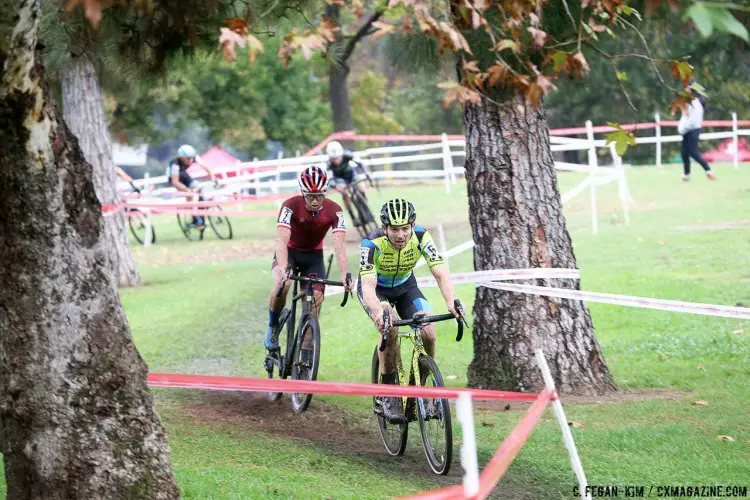 Michael van den Ham leads Ortenblad. 2016 CXLA Day 2. © Cathy Fegan-Kim / Cyclocross Magazine