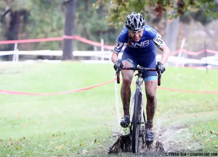 No more Band-Aids as Mindy McCutcheon dedicated herself to this season while keeping a full-time job. photo: Racing to fifth. 2016 CXLA Day 2. © Cathy Fegan-Kim / Cyclocross Magazine