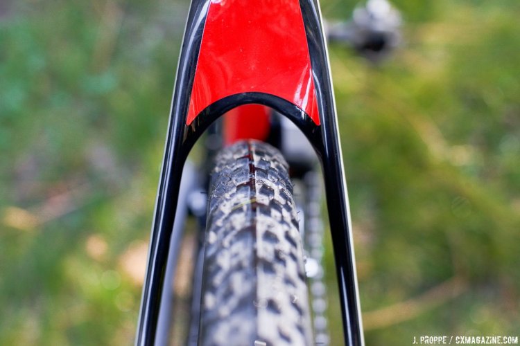 A 40mm Nano in the highly-shaped Hatchet Carbon Seatstays. 2017 Devinci Hatchet Carbon gravel bike. © Cyclocross Magazine