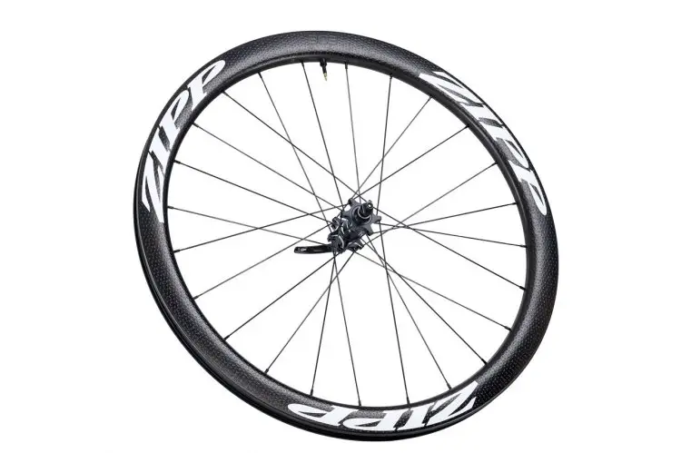 The new Zipp 303 tubeless wheelset coming in late 2016