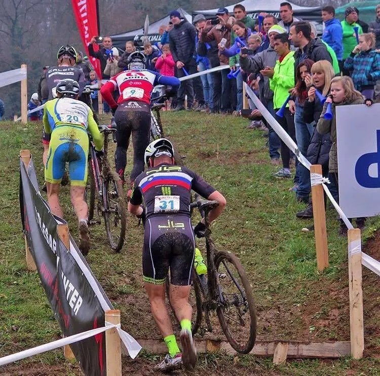 Peter Zupančič (Calcit) leads David Per (Adria Mobil - #9), Primož Obal (#20) and ex-Slovenian Champion Gregor Sikošek (JB Team - #31) on the run-up at the 2016 Slovenia Cyclocross National Championship. © mtb.si