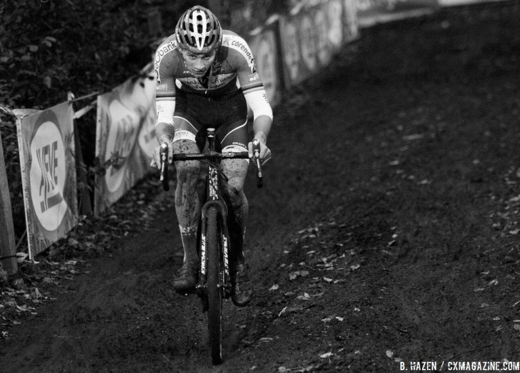 Mathieu van der Poel on his solo ride to his fourth straight win. 2016 Gavere Elite Men. © B. Hazen / Cyclocross Magazine
