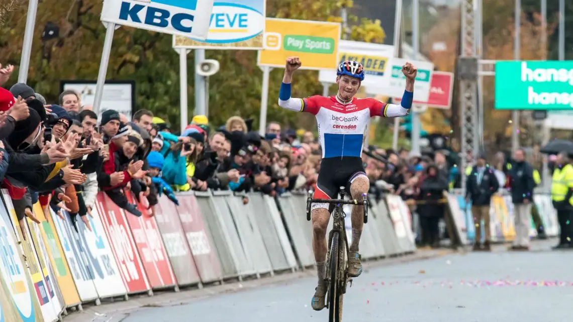 Mathieu van der Poel wins his third Superprestige in a row. 2016 SuperPrestige cyclocross series, Ruddervoorde race #3, Elite Men. © Peter Scholz / Cyclocross Magazine