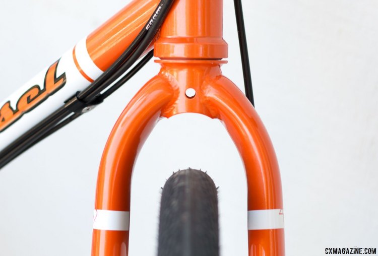 The Van Dessel WTF steel front fork also offers big tire clearance. © Cyclocross Magazine