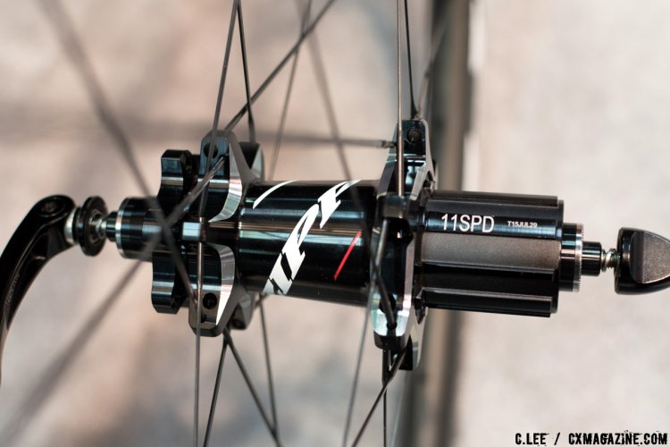 A close-up of the Zipp 11-speed hub and freewheel body. © Clifford Lee