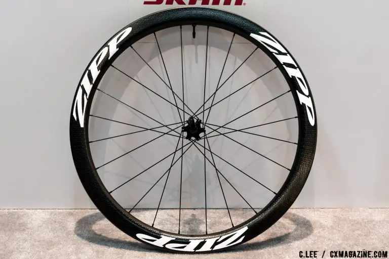 zipp 303 clincher