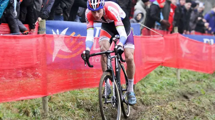 Mathieu van der Poel was best at the tricky, steep off-camber section. 2016 UCI Cyclocross World Cup Namur. Elite Men. © B. Hazen / Cyclocross Magazine