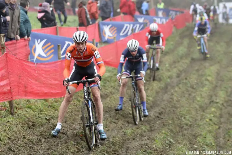 Van der Heijden tripods to avoid sliding down the rutted off-camber. 2016 Namur Cyclocross World Cup, U23 Men. © B. Hazen / Cyclocross Magazine