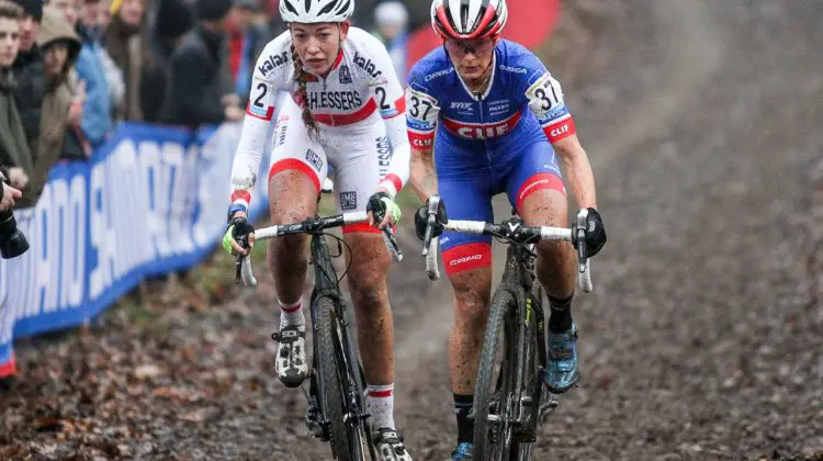 World Cup leader Sophie de Boer and Katerina Nash battle for the best line at the 2016 Namur UCI Cyclocross World Cup - Elite Women. © B. Hazen / Cyclocross Magazine