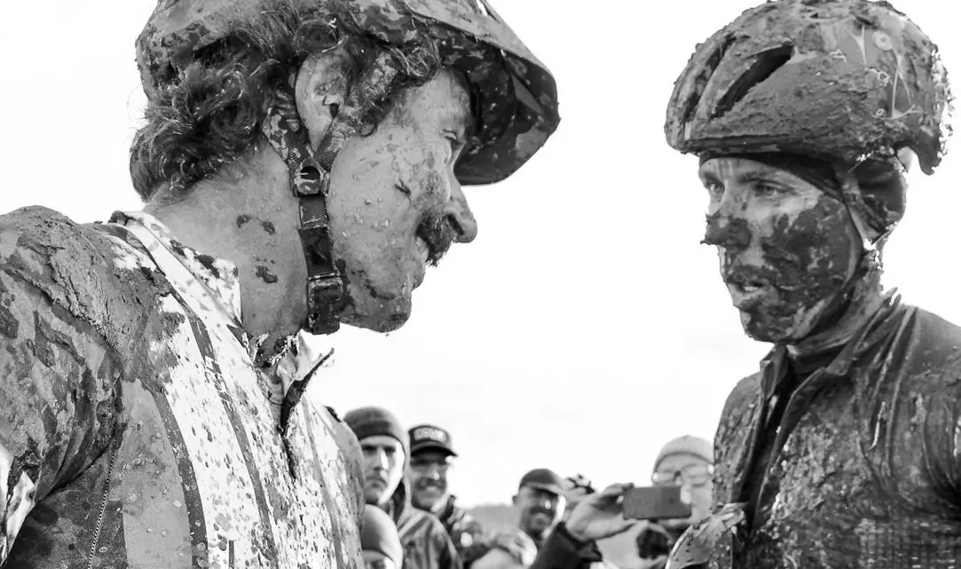 "Sven, hope you saved something for Part 2 of our battle tonight." "What?" 2016 SSCXWC Men's Finals. © M. Estes / Cyclocross Magazine