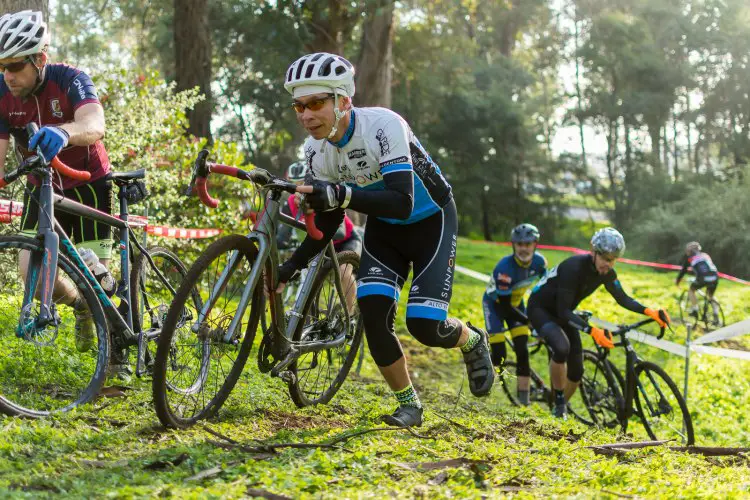 Early morning run up for the Cat C men at the 2016 CycleCross at Coyote Point. © Jeff Vander Stucken / Cyclocross Magazine