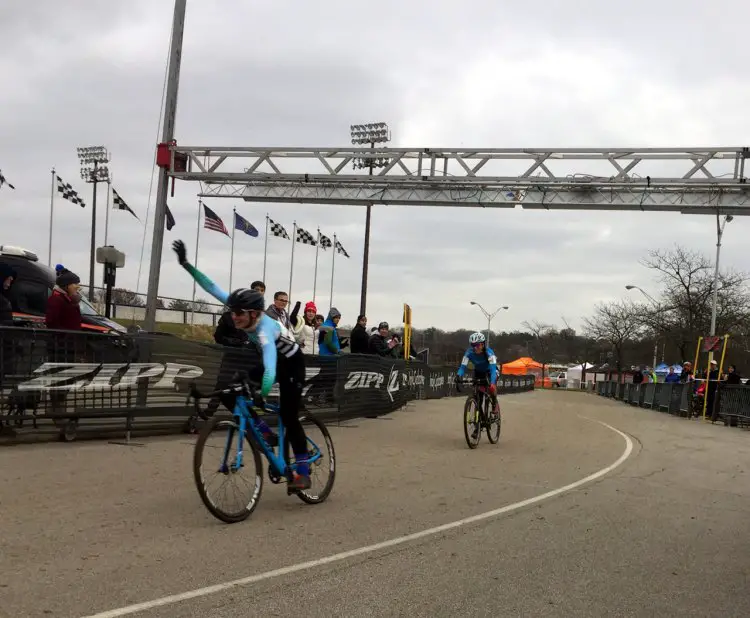 Race action from the 2016 Major Taylor Cross Cup at the Indy CycloPlex in Indianapolis. © Riley Missel / Cyclocross Magazine