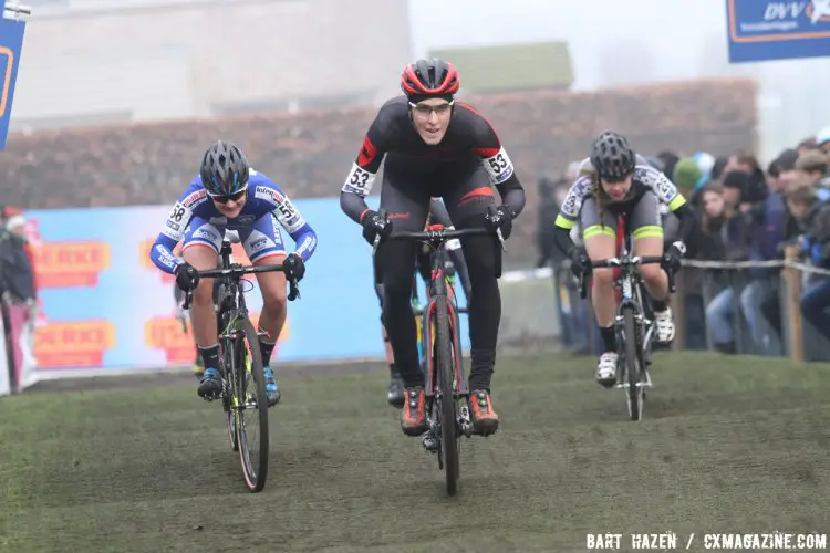 2016 Azencross Elite Women's race. © Bart Hazen / Cyclocross Magazine