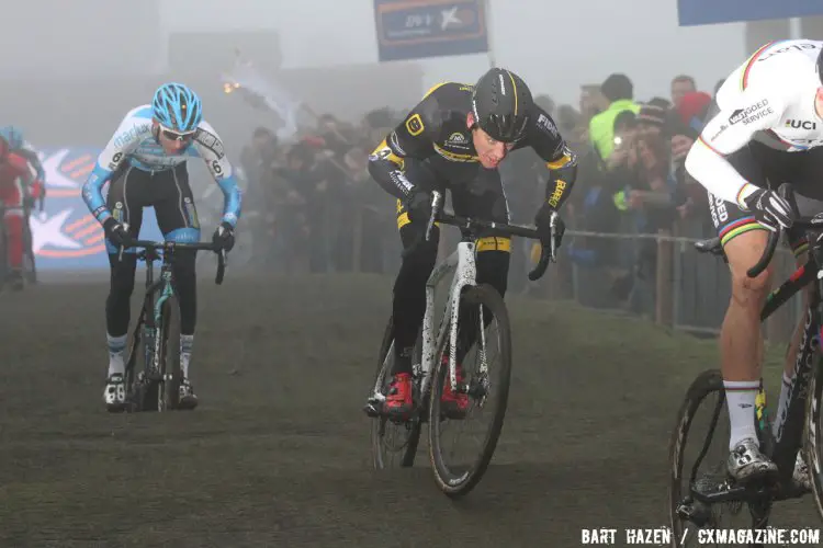 Through the whoops at speed. 2016 Azencross Elite Men's race. © Bart Hazen / Cyclocross Magazine