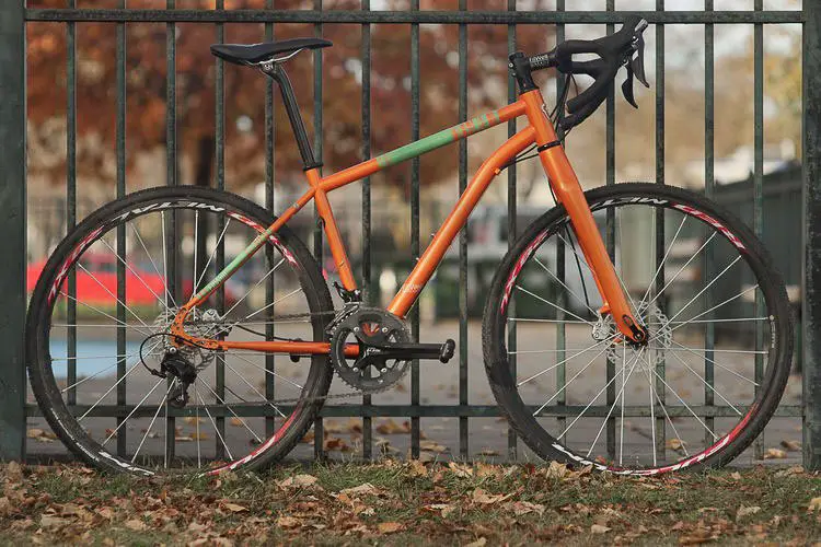 FitWell Bicycle Company's new Schratz adventure bike can handle rigid or suspension forks.