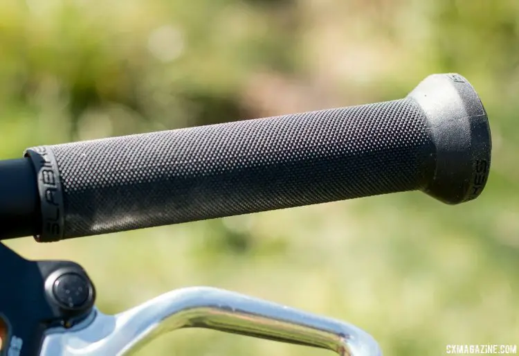 Islabikes Beinn 20" Small kid's bike features thin, small diameter grips for little hands. © Cyclocross Magazine