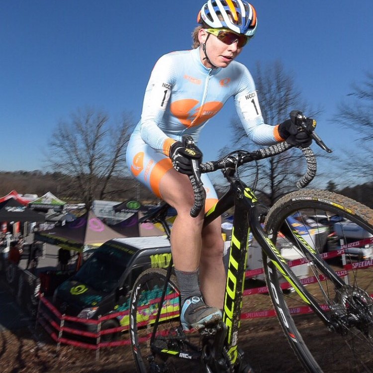 Rebecca Fahringer takes her first USAC ProCX win at 2016 NCGP Day 1. © Weldon Weaver