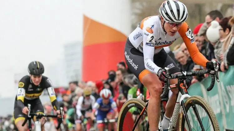 Vos in Cross is back. 2016 Soudal Scheldecross women's race. Antwerp. © B. Hazen / Cyclocross Magazine