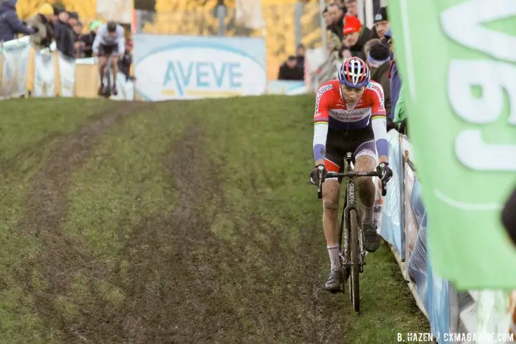 Van der Poel has an early lead that he couldn't maintain. 2016 Hansgrohe Superprestige Spa-Francorchamps. Elite Men's race. © B. Hazen / Cyclocross Magazine