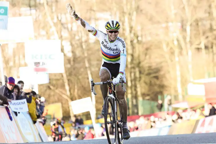 The World Champ De Jong back on top - 2016 Hansgrohe Superprestige Spa-Francorchamps Women. © B. Hazen / Cyclocross Magazine