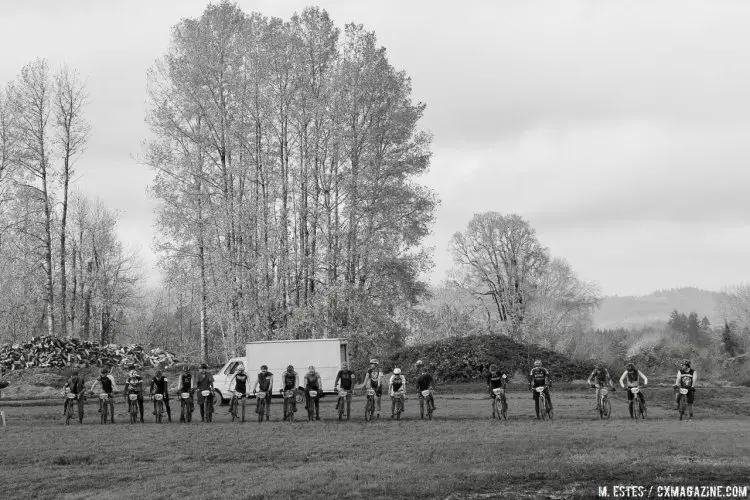 Start of a qualifying heat. The 10th SSCXWC in Portland, 2016. © M. Estes / Cyclocross Magazine