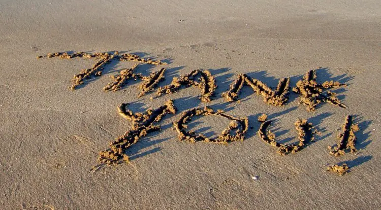 Even if you don't like riding in sand, the opportunity to do so is a reason to give thanks. photo: Gisela Giardino