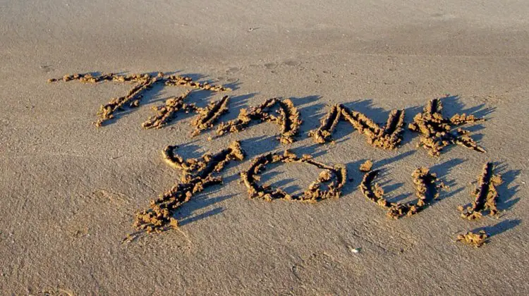 Even if you don't like riding in sand, the opportunity to do so is a reason to give thanks. photo: Gisela Giardino