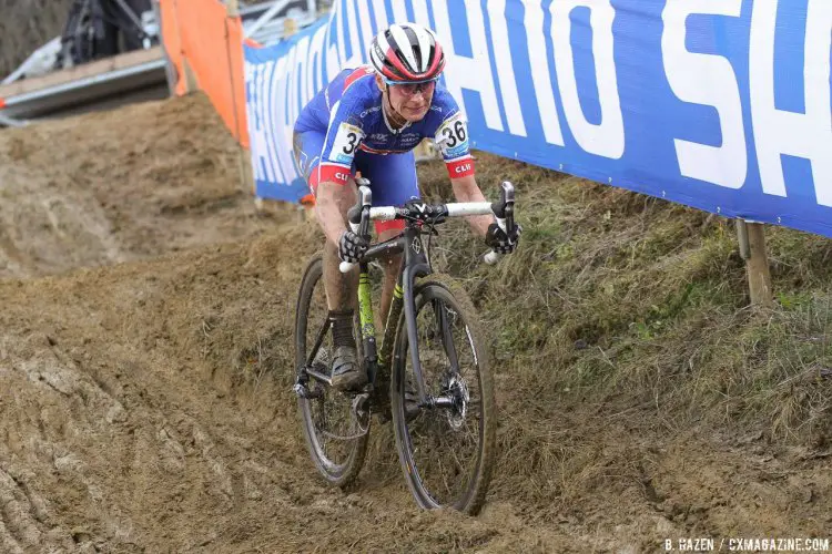 Katerina Nash has had an impresive cyclocross season, and was a factor at the front late at the 2016 Heusden-Zolder Cyclocross World Cup. Elite Women. © B. Hazen / Cyclocross Magazine