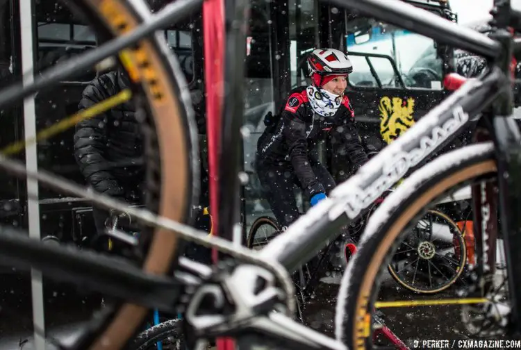 Van Dessel's team warmed up outside, keeping an eye on their bikes, the racing, and the conditions. 2017 Cyclocross National Championships, © D. Perker / Cyclocross Magazine