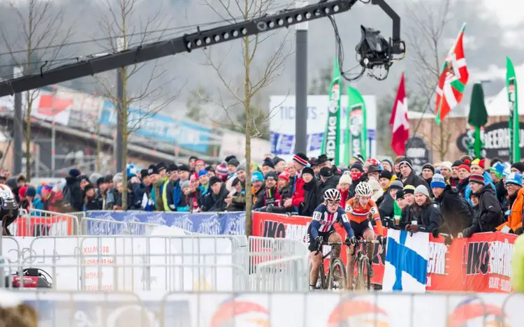 Noble and Worst go one-on-one. U23 Women, 2017 UCI Cyclocross World Championships, Bieles, Luxembourg. © M. Hilger / Cyclocross Magazine