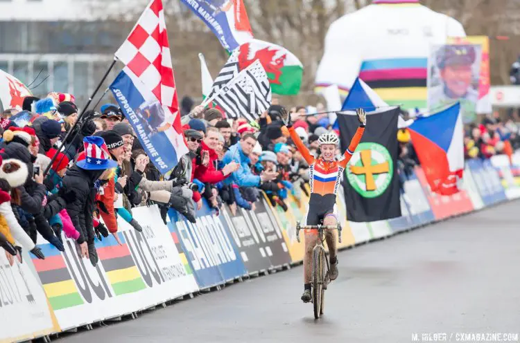 Worst is best in Bieles. U23 Women, 2017 UCI Cyclocross World Championships, Bieles, Luxembourg. © M. Hilger / Cyclocross Magazine