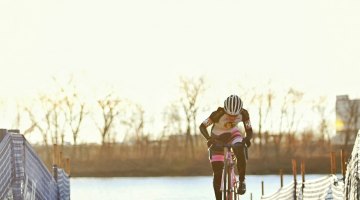 Cold but clear weather greeted racers on the start of Day 2 of the 2017 Cyclocross National Championships, Masters Women 30-34. © A. Yee / Cyclocross Magazine