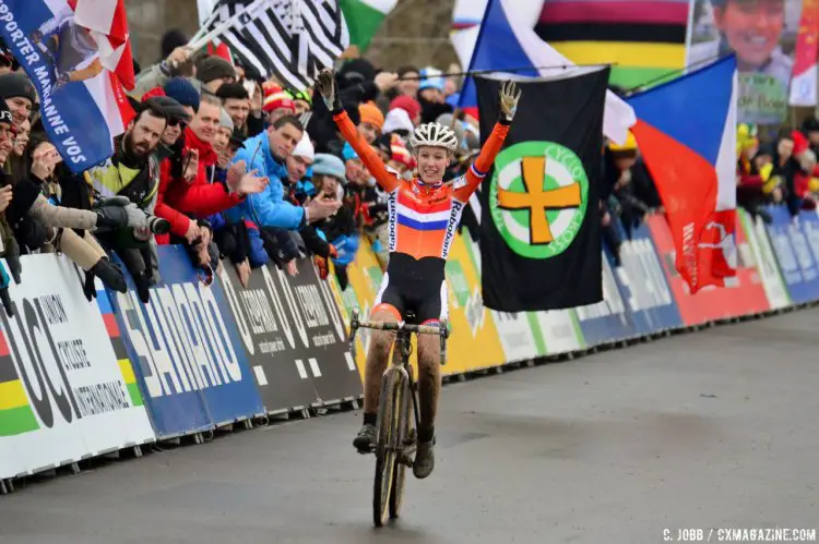 Annemarie Worst wins U23 Women, 2017 UCI Cyclocross World Championships, Bieles, Luxembourg. © C. Jobb / Cyclocross Magazine