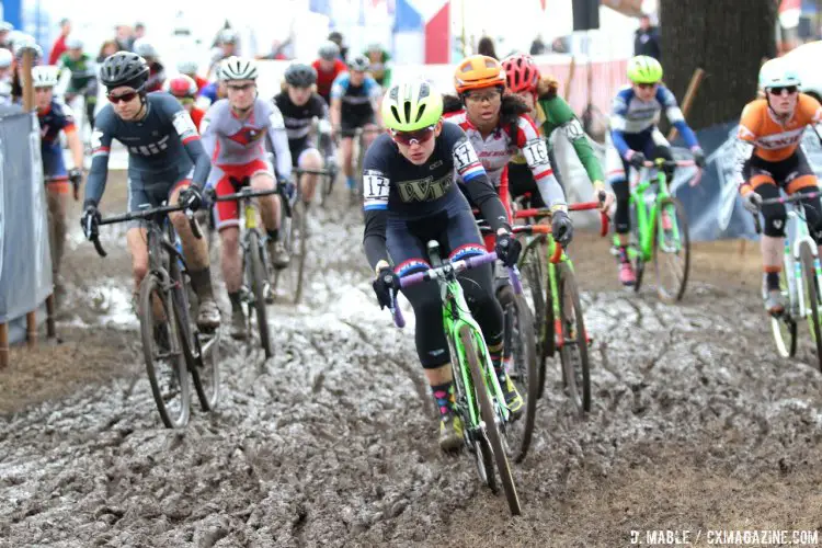 The battle for the holeshot. 2017 Cyclocross National Championships, Collegiate Club Women. © D. Mable / Cyclocross Magazine