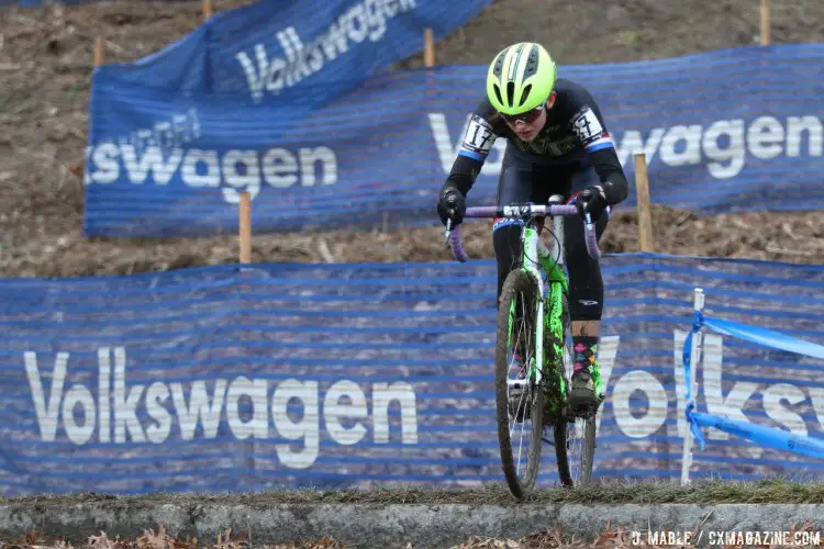 Katherine Shields grabbed the holeshot and relinquished the lead to her sister. 2017 Cyclocross National Championships, Collegiate Club Women. © D. Mable / Cyclocross Magazine