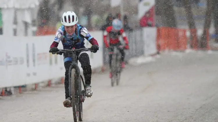 Kaya Musgrave (Avout Racing) from Littleton, CO won a close race with her fellow Coloradan (and good friend) Haydn Hludzinski (Boulder Junior Cycling) who finished in second. Only two seconds separated them at the finish. 2017 Cyclocross National Championships, Junior Women 11-12. © D. Mable / Cyclocross Magazine