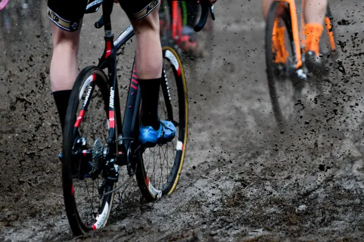 Early rain meant a muddy course for the day. 2017 CX National Championships Hartford Day 2 Collegiate Men Club. © A. Yee / Cyclocross Magazine