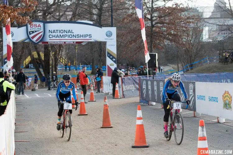 Fort Lewis coming in for an exchanged, and would finish in third. 2017 Cyclocross National Championships, Collegiate Relays. © A. Yee / Cyclocross Magazine