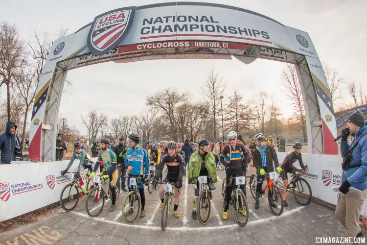 The start of the collegiate varsity relay. 2017 Cyclocross National Championships, Masters Men 65-69. © A. Yee / Cyclocross Magazine