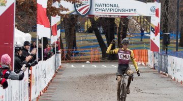 Brannan fix crosses the finish line in victory. 2017 Cyclocross Nationals, Varsity Collegiate Men. © A. Yee / Cyclocross Magazine