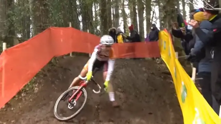 Crashfest at the 2017 Fiuggi Cyclocross World Cup