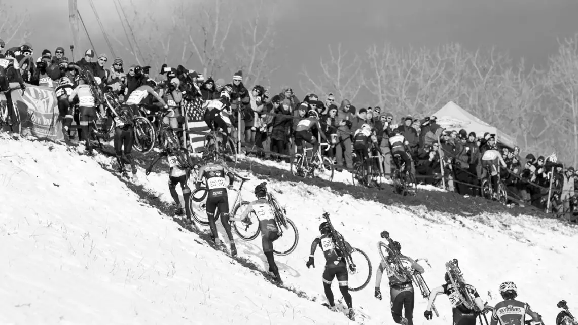 The climb up the run-up proved to be the racer's first geometry and running test. Riding the low line initially proved faster but conditions changed, making it harder to ride. 2017 Cyclocross National Championships, Elite Men. © A. Yee / Cyclocross Magazine