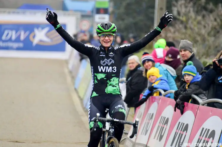 Marianne Vos kicked off 2017 with a perfect winning record for her new WM3 Energie Pro Cycling team. 2017 GP Sven Nys - Baal. © C. Jobb / Cyclocross Magazine