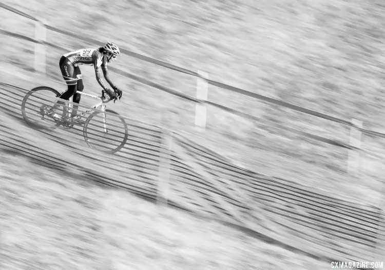 Katrina Dowidchuk bombed the decent to a second place - her team's second straight after Barbossa's second in the 50-54. 2017 Cyclocross National Championships, Masters Women 45-49. © A. Yee / Cyclocross Magazine